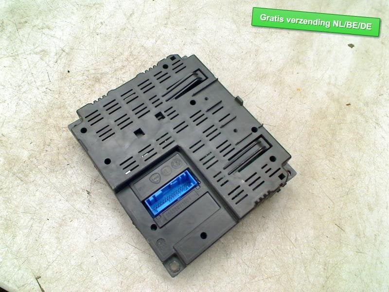 BLUETOOTH CONTROL MODULE Blue & Me 500 (312) (51857617), FCA Germany GmbH, Gebruikt, IPC D1-09 Bahnhofsplatz
65423  Rüsselsheim am Main, DE