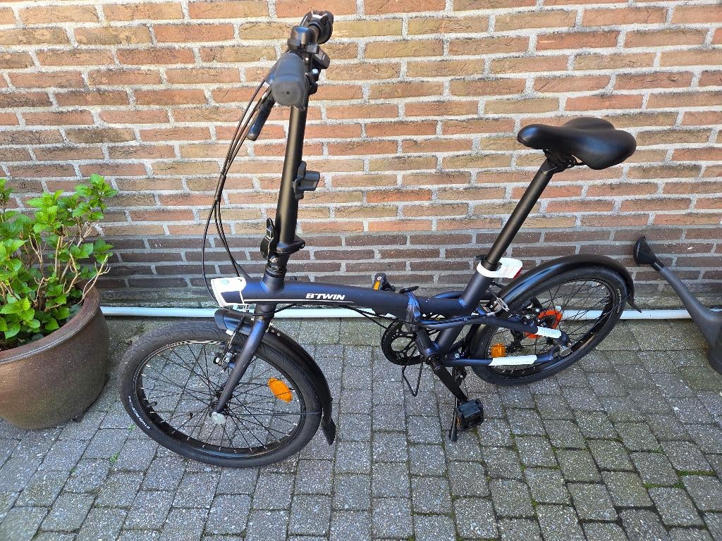 Vouwfiets / weinig kilometers, Vélos & Vélomoteurs, Vélos | Vélos pliables, Autres marques, Frein sur jante, Comme neuf, Enlèvement