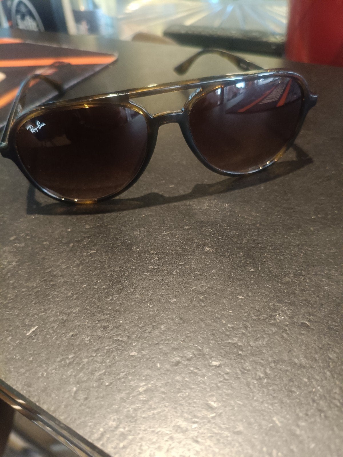 Ray-Ban zonnebril nieuw, Ophalen, Zonnebril, Ray-Ban