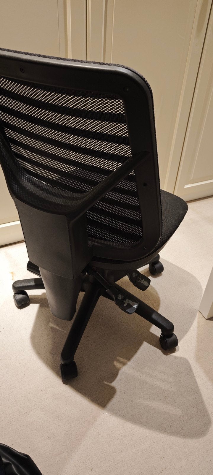 Chaise de bureau réglable en hauteur, Maison & Meubles, Chaises de bureau, Comme neuf, Enlèvement, Chaise de bureau, Ergonomique