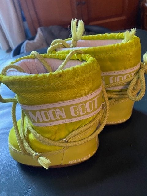 Originele MOON BOOTS  maat 19 - 22  perfecte staat, Kinderen en Baby's, Jongen of Meisje, Ophalen of Verzenden, Moon Boots, Laarzen