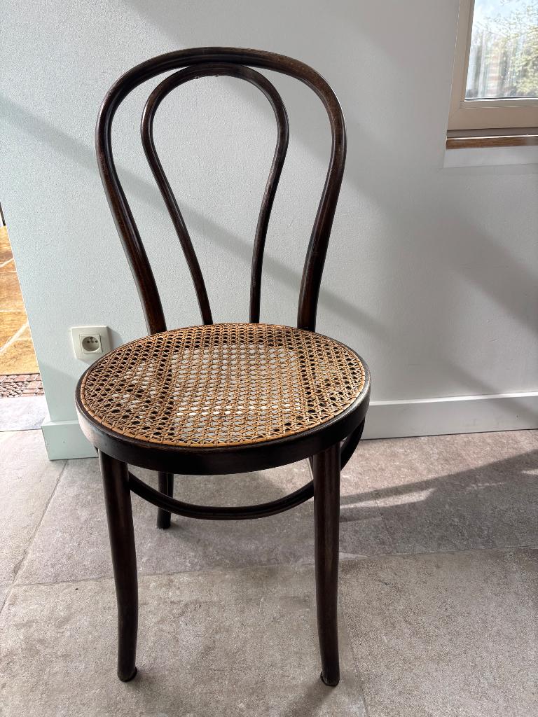Set van 6 Thonetstijl stoelen,, Ophalen