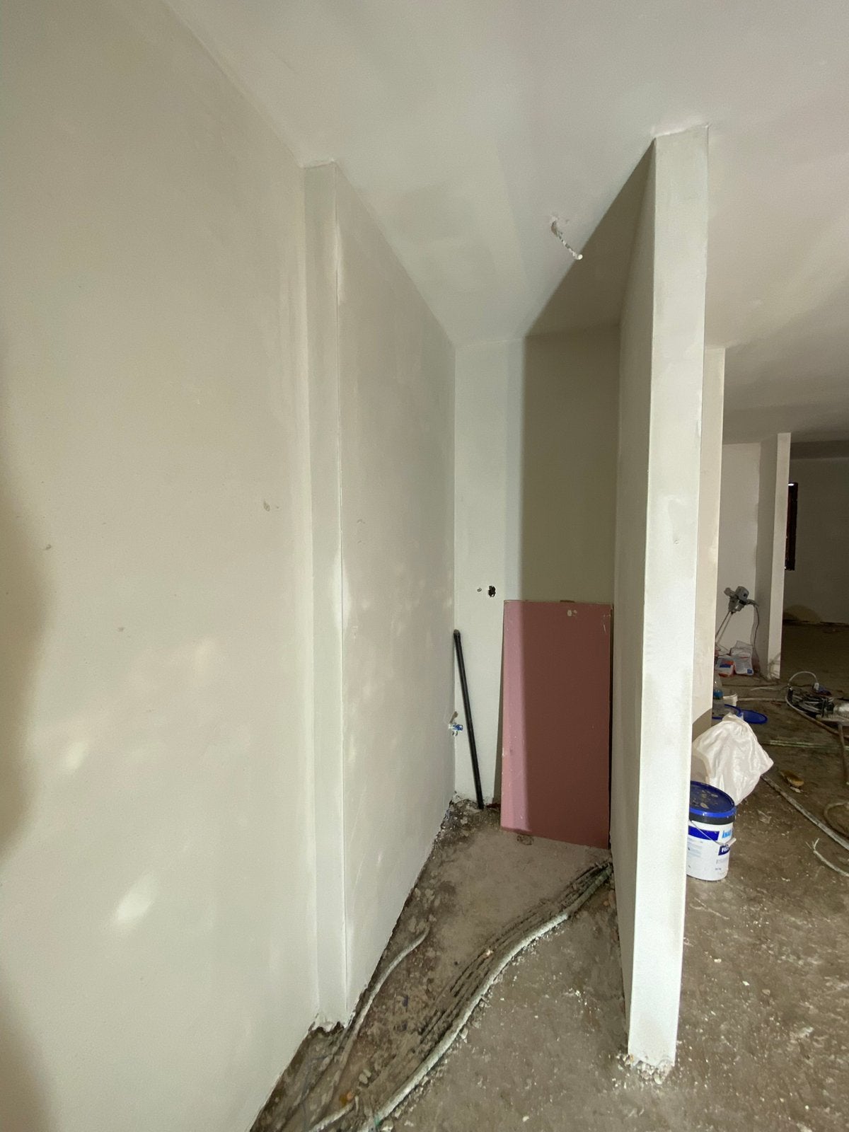Plafonnage, faux plafond, Offres d'emploi