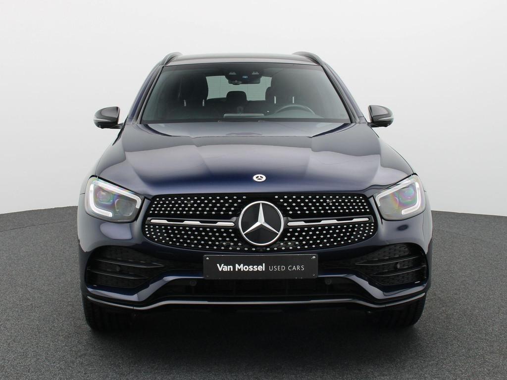 Mercedes-Benz GLC 300e SUV AMG LINE + PANO DAK + BURMESTER +, Auto's, Automaat, Gebruikt, 4 cilinders, 2000 kg