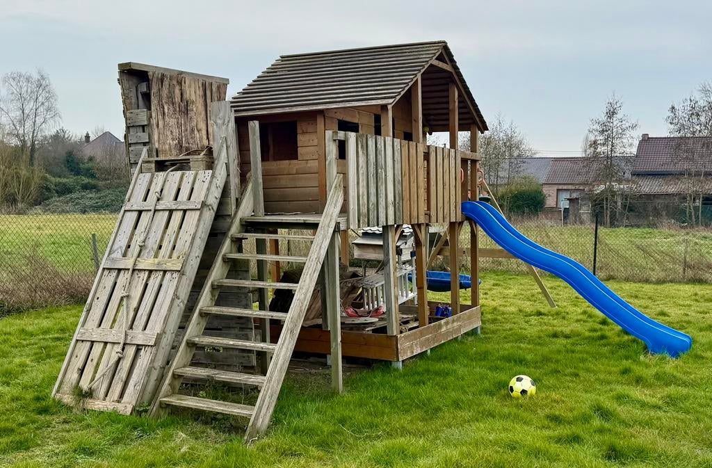 Cabane pour aventurier, Ophalen, Gebruikt, Schommel