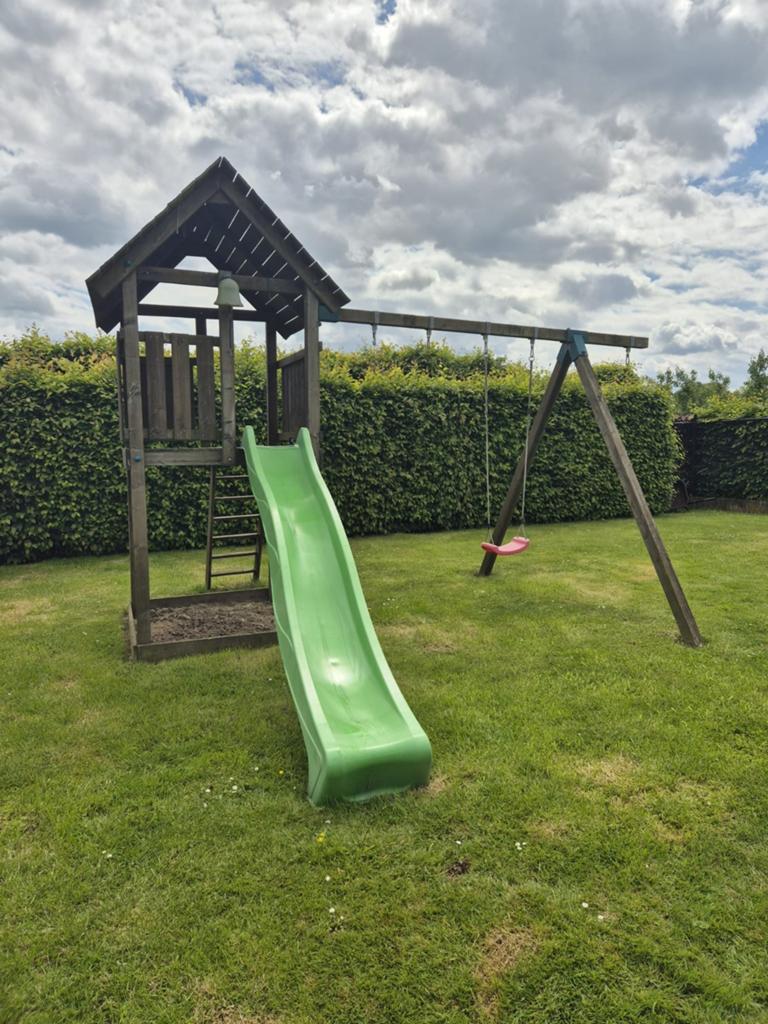 Houten speelhuisje met glijbaan, Kinderen en Baby's, Ophalen, Glijbaan