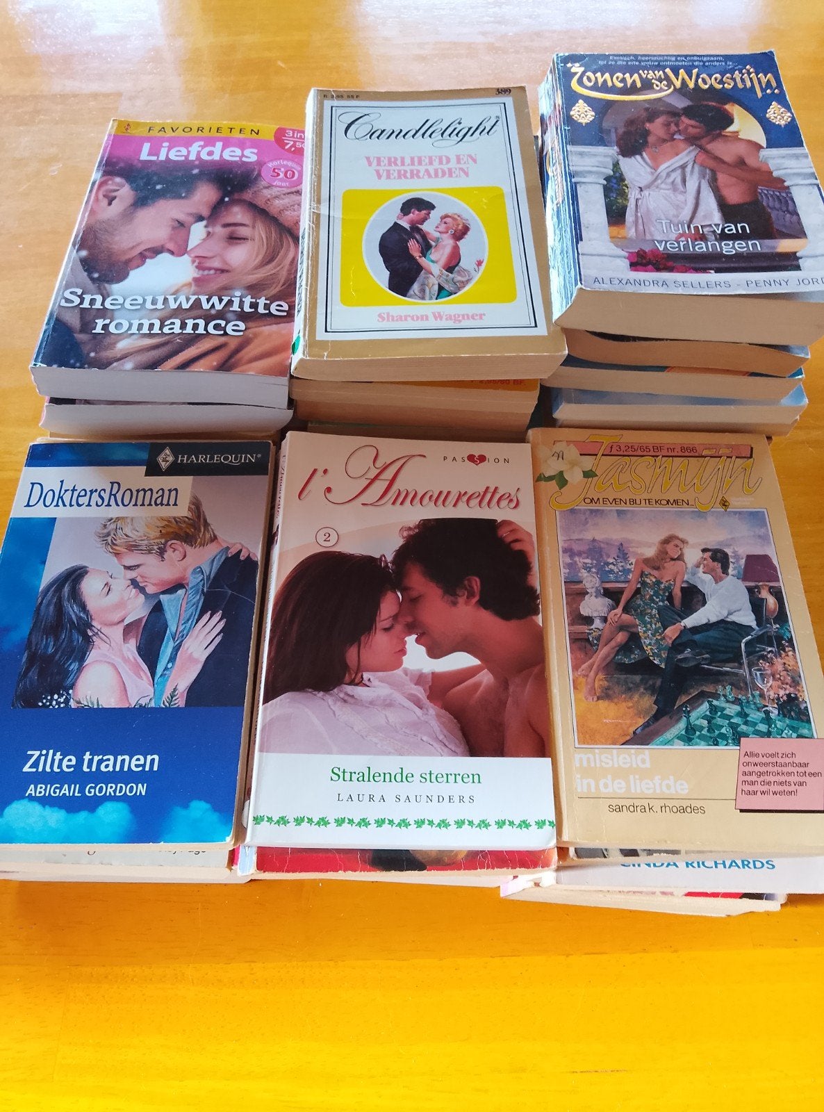 romantische romans, 37 stuks, Divers, Papeterie, Enlèvement