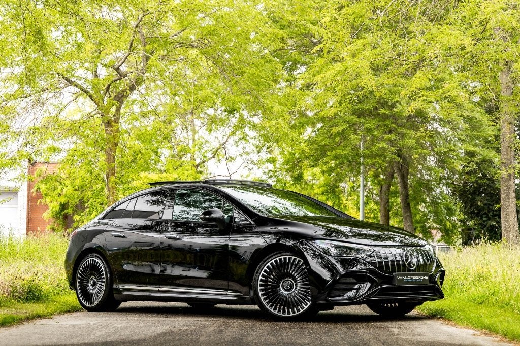 Mercedes EQE43 AMG 4-Matic * Burmester * Pano * ACC * BTW, Parkeerassistent, Zwart, 350 kW, BTW verrekenbaar