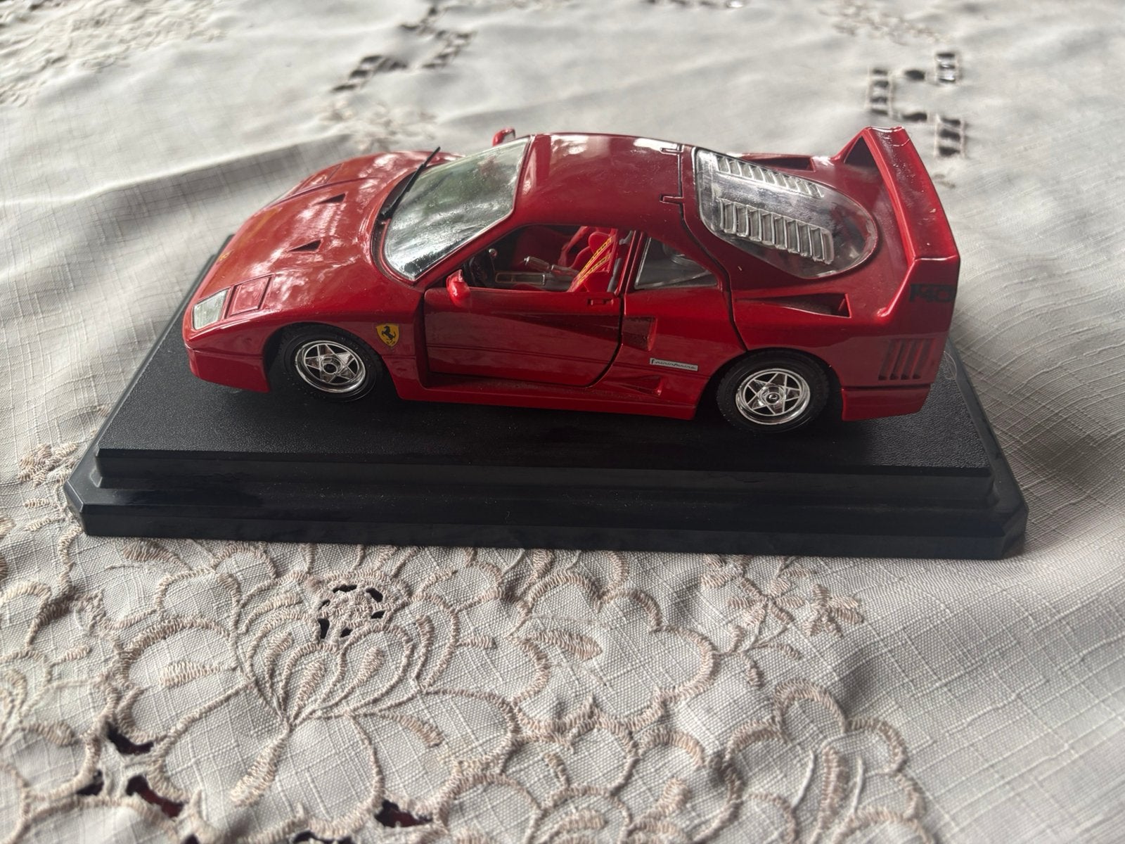 Bburago Ferrari F40, Ophalen of Verzenden, Zo goed als nieuw