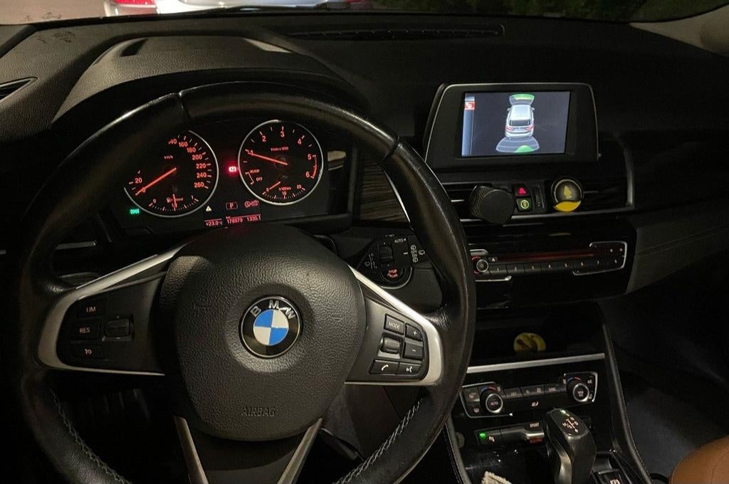 BMW 2-serie gran tourer 2015, donkerblauw, Auto's, BMW, Particulier, Te koop