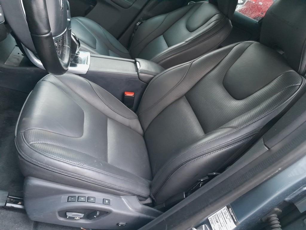 STOEL LINKS VOOR Volvo XC60 I (DZ) (01-2008/05-2017), Gebruikt, Volvo