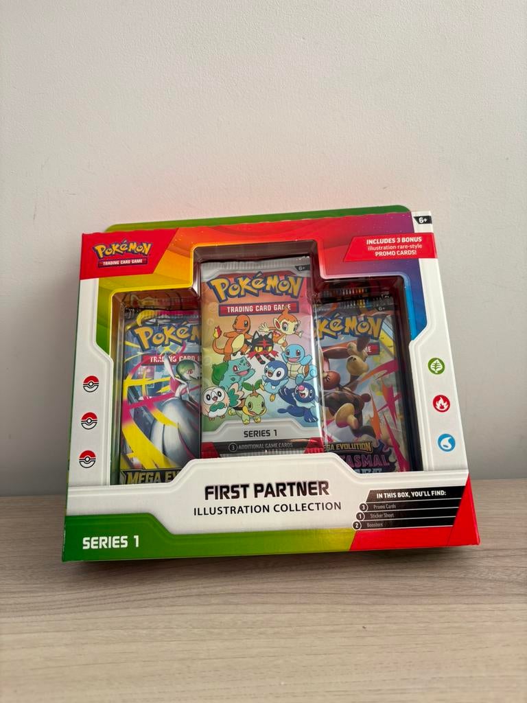 Pokémon TCG: First Partner Illustration Collection Series 1, Ophalen of Verzenden, Booster