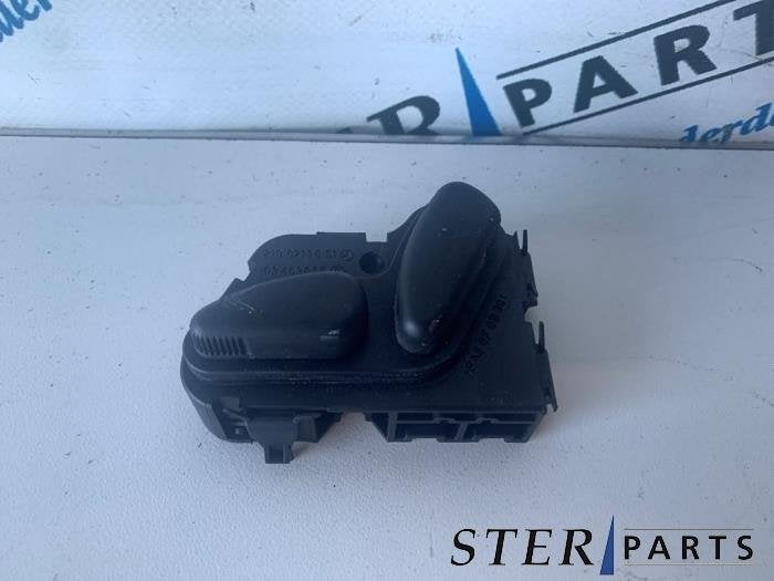 Commutateur réglage siège d'un Mercedes C-Klasse, 3 mois de garantie, Utilisé, -, -