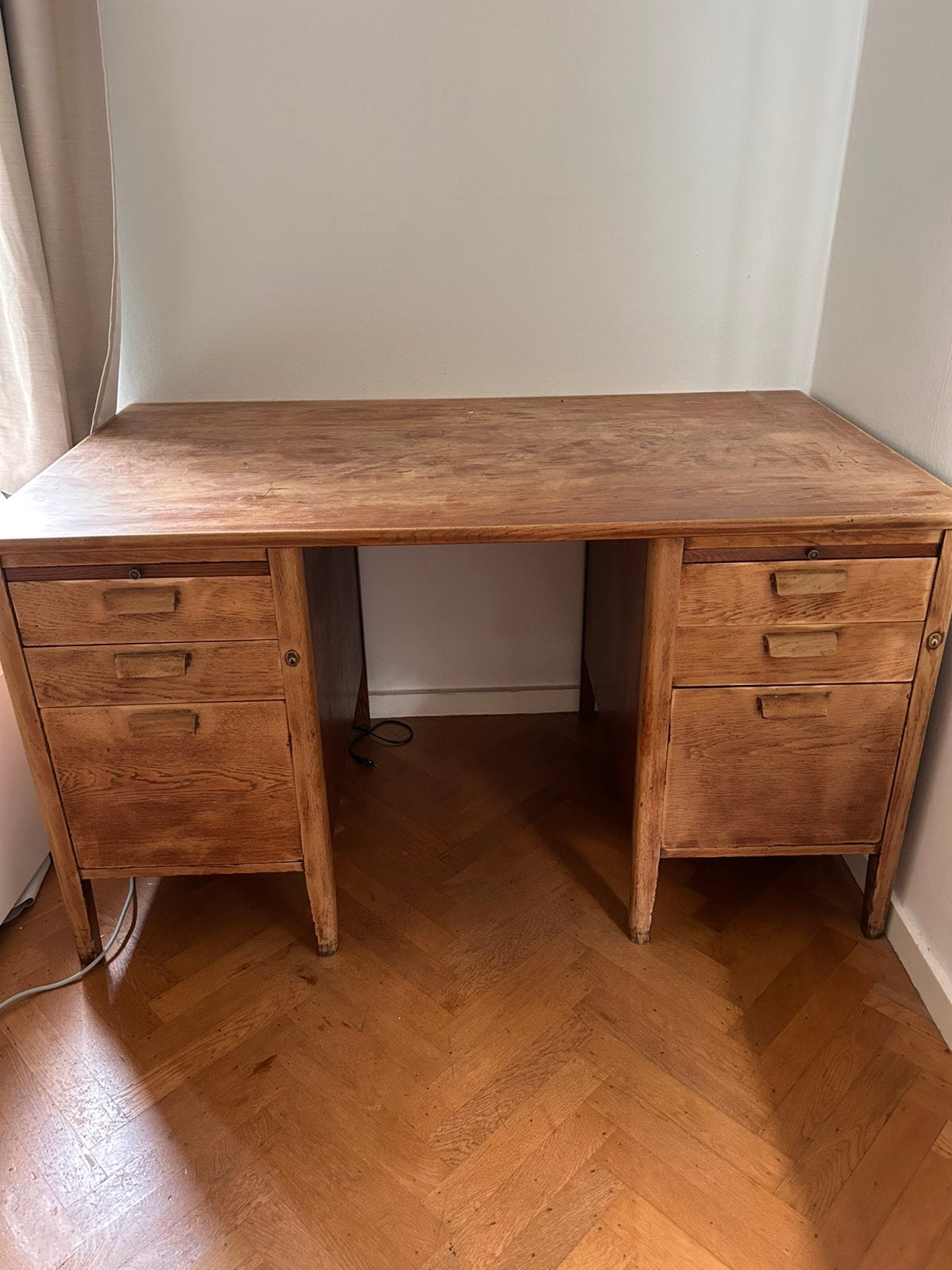 Vintage bureau, Huis en Inrichting, Bureaus, Ophalen, Opbergruimte, Gebruikt, Hout