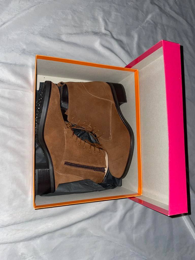 Alexandra Cognac Suède Veterlaarsjes - Maat 37 - NIEUW, Kleding | Dames, Ophalen of Verzenden, Nieuw, Overige typen
