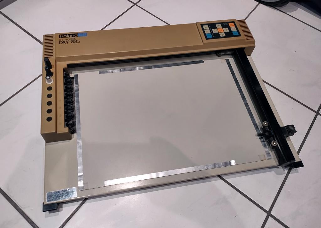 Traceur à plumes ROLAND DXY-885, Informatique & Logiciels, Imprimantes, Autres technologies, ROLAND, Imprimante, Enlèvement