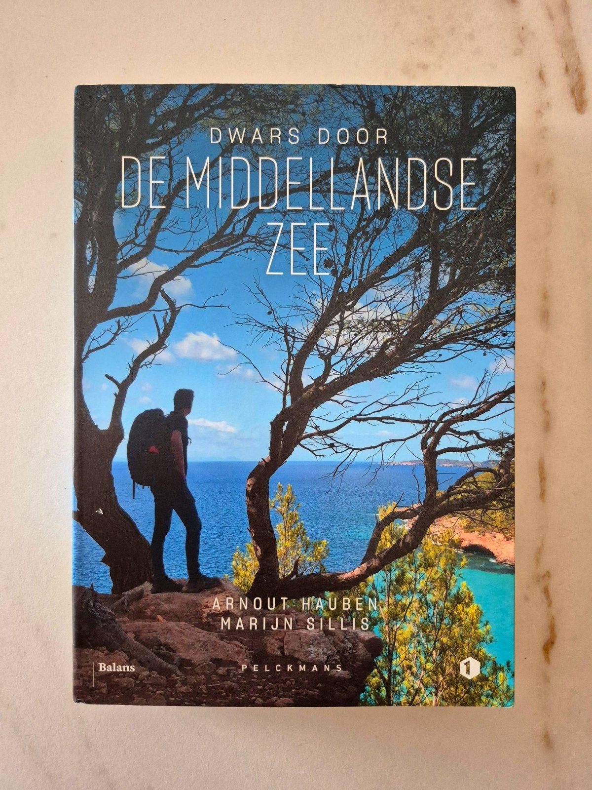 Arnout Hauben - Dwars door de Middellandse Zee, Ophalen of Verzenden, Nieuw, Arnout Hauben; Marijn Sillis