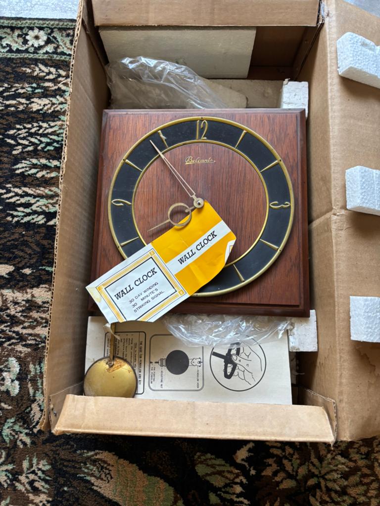 Vintage klok met geluid, Ophalen