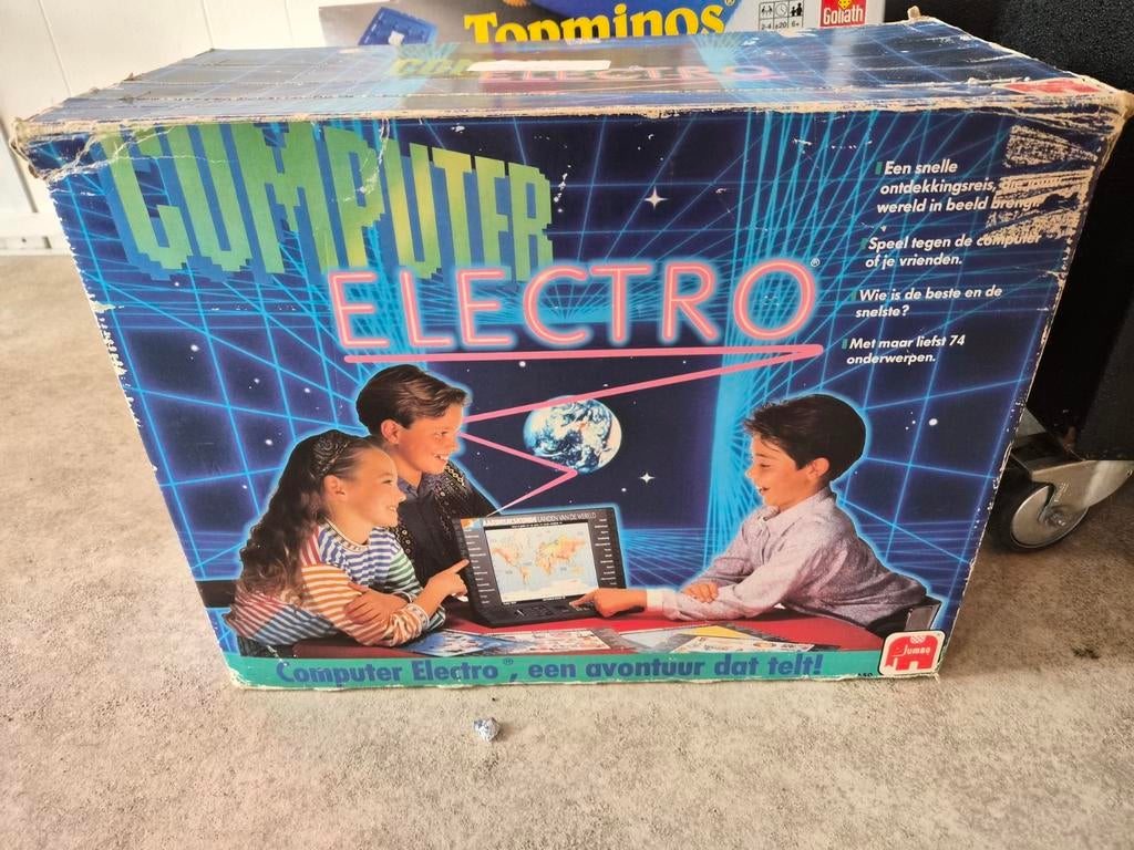 Electro computer jumbo, Enlèvement