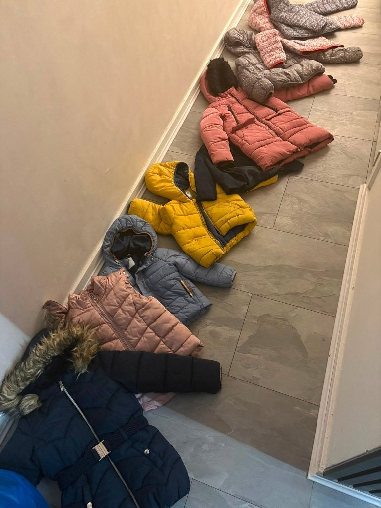 Lot partij kinderkleding en kinderschoenen in nieuwe staat, Enlèvement, Utilisé, Garçon ou Fille, Autres types