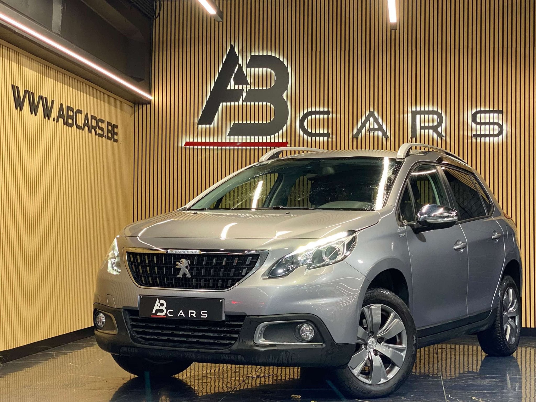 Peugeot 2008 1.2I * GARANTIE 12 MOIS *, Argent ou Gris, Achat, Euro 6, Entreprise