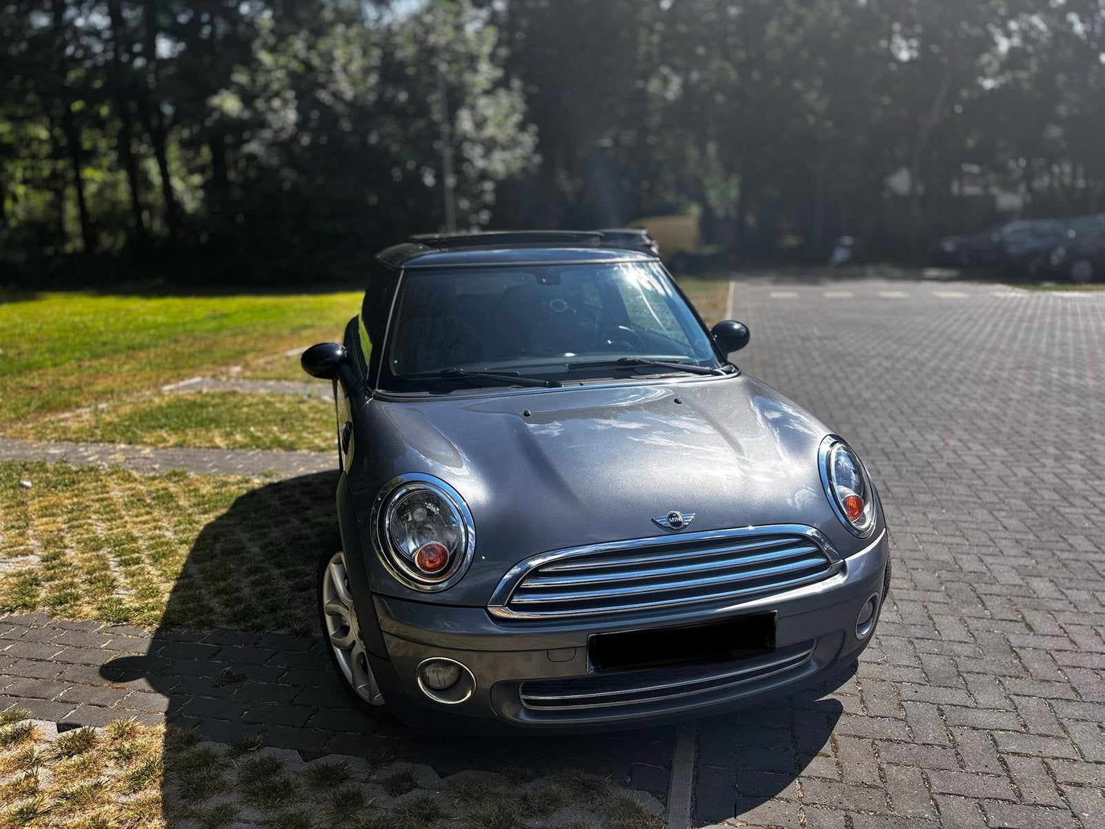 MINI COOPER R56 ~ EURO5 ~ 1.6 ~ benzine  ~ 121dkm ~ garantie, Zwart, https://public.car-pass.be/vhr/0b7e6bd9-19a0-47ff-858e-02ba4e4f88e2
