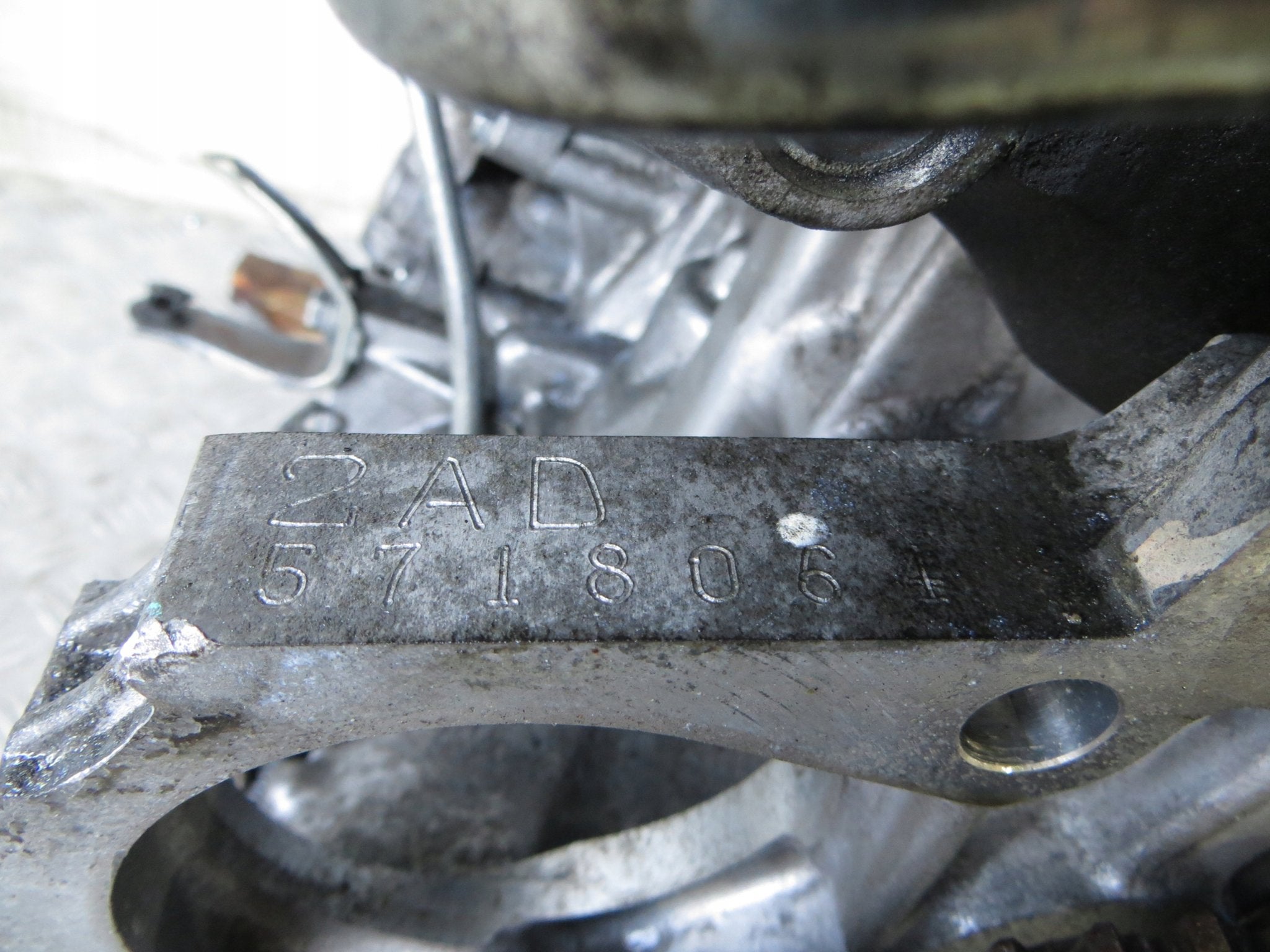 Moteur 2ADFHV Nu AVENSIS TOYOTA, Envoi, Utilisé, Daihatsu