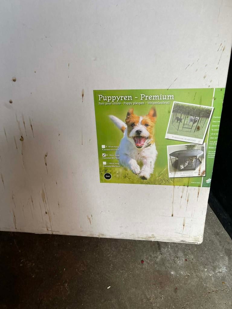 Puppyren, Dieren en Toebehoren, Hondenbenches, Ophalen, Zo goed als nieuw