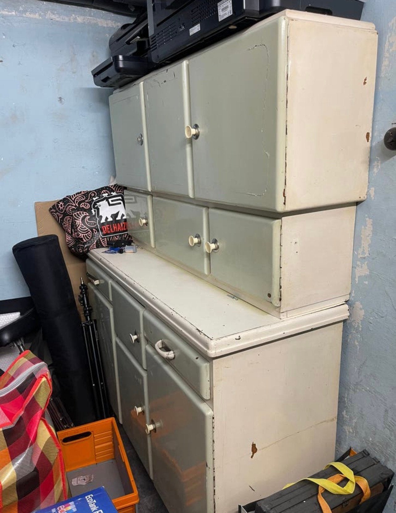 Vintage jaren 50 kast, gratis op te halen in Antwerpen, Enlèvement, Utilisé, Jaren 50 houten kast