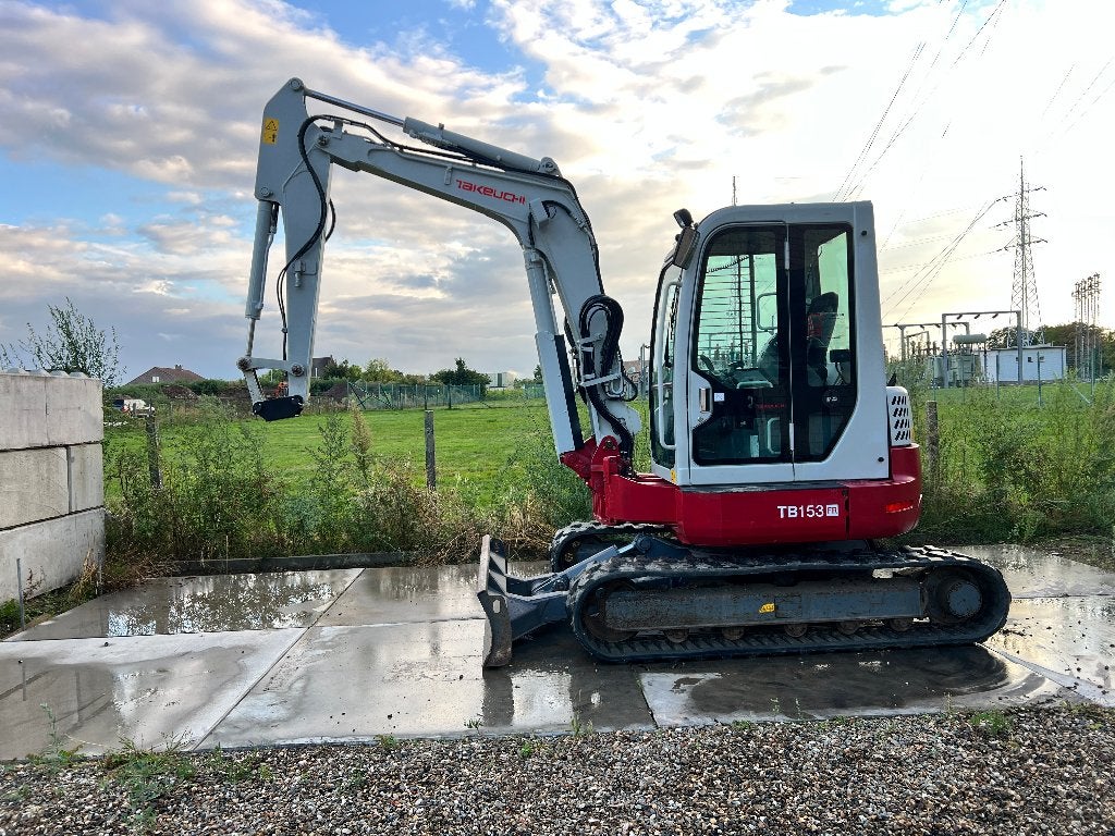 Takeuchi TB153FR (keuze opbouw), Ophalen, Graafmachine