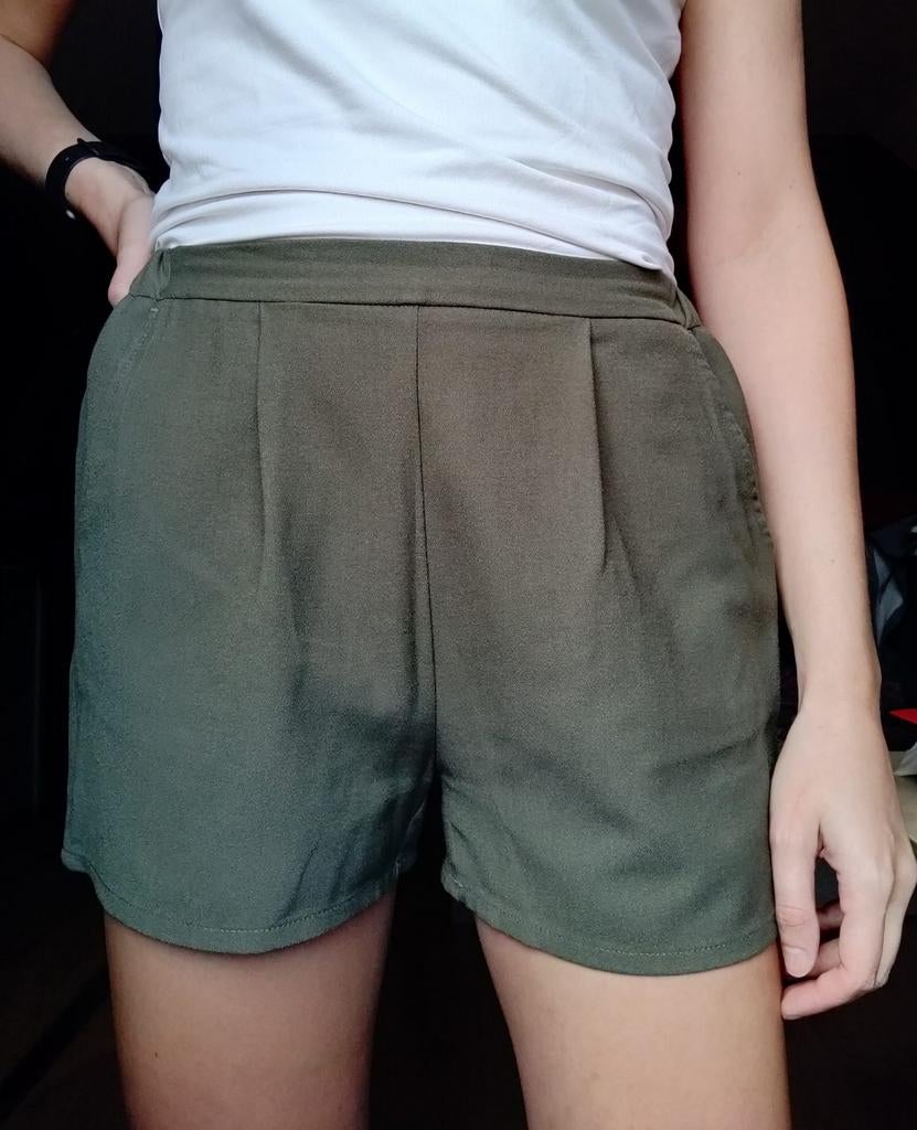 Kaki short maat36 Only, Ophalen of Verzenden