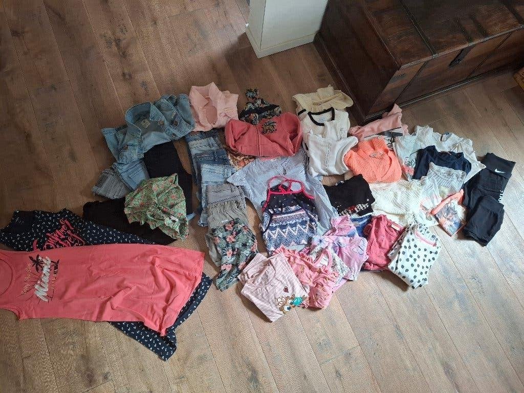 Pakket meisjeskledij maat 128, Ophalen, Gebruikt, Meisje, Setje