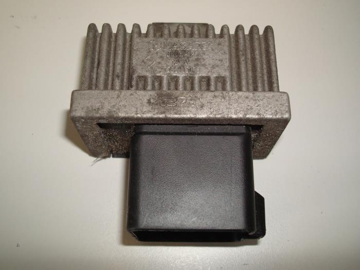 Voorgloei Relais van een Renault Kangoo (Kangoo 01-), Gebruikt, -, Renault, -