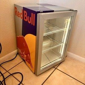 Red Bull Frigo - Medium branded, Enlèvement, Comme neuf, Ustensile