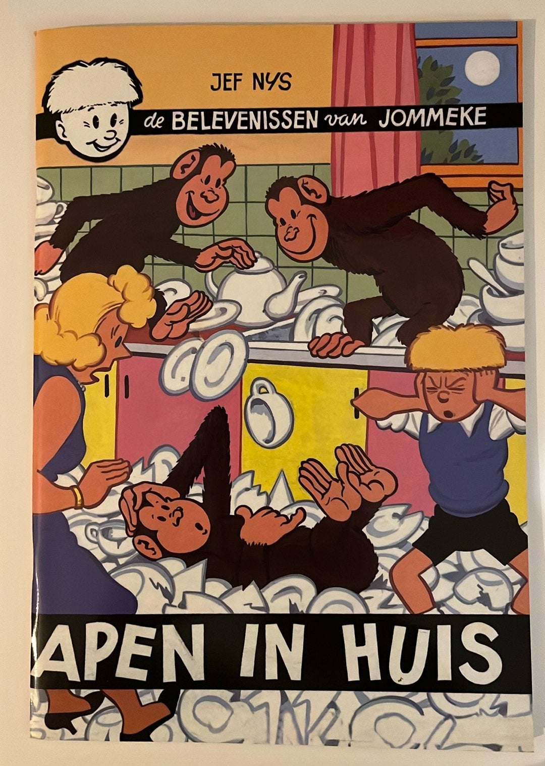 Apen in huis, Eén stripboek, Ophalen, Nieuw