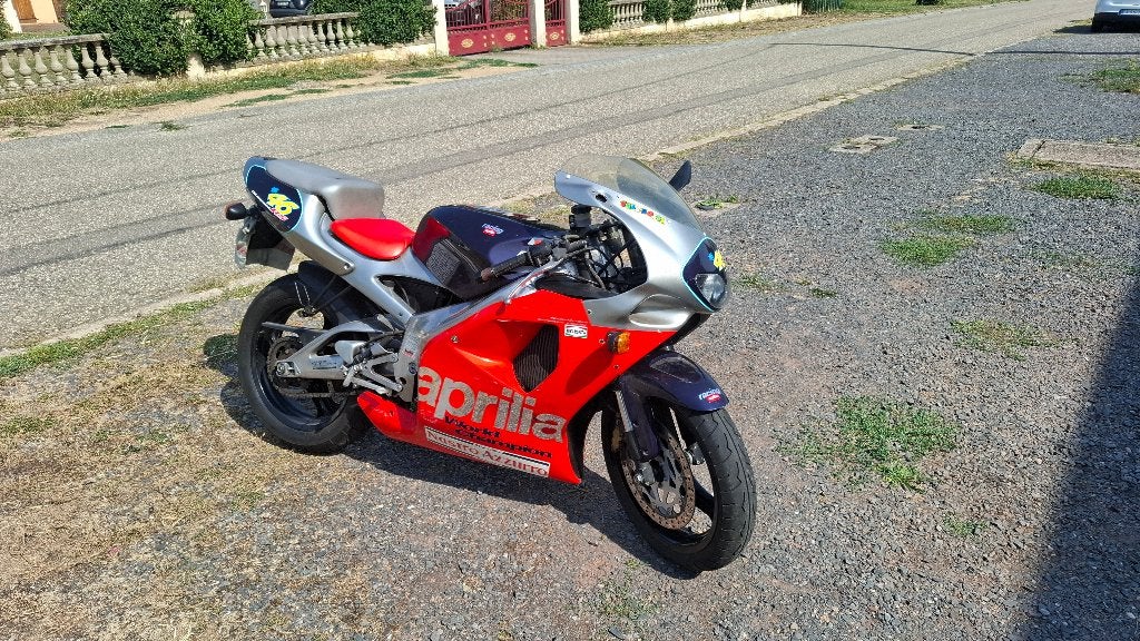 aprilia 125 rs valentino rossi, Motoren, Motoren | Aprilia, Occasion, 125 cc, 11 kW of minder, Handgeschakeld