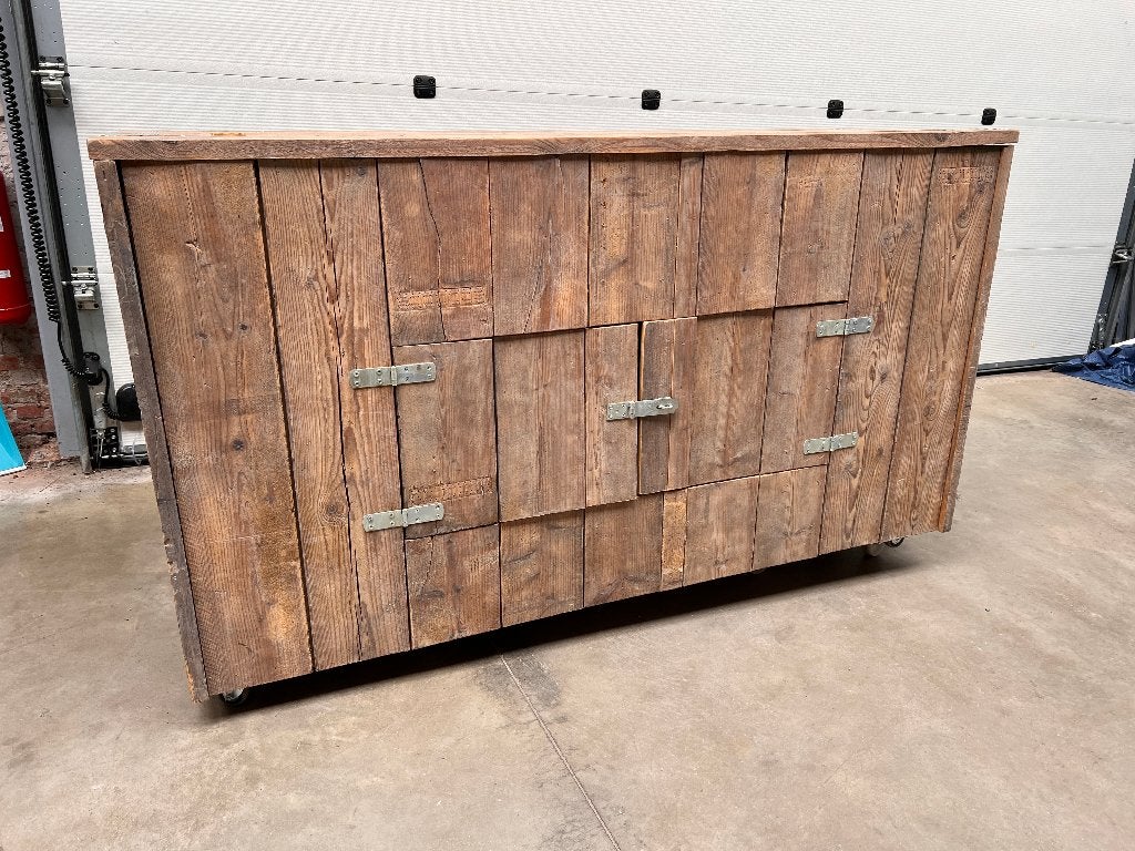 Steigerhouten meubel (dressoir), Ophalen, Gebruikt