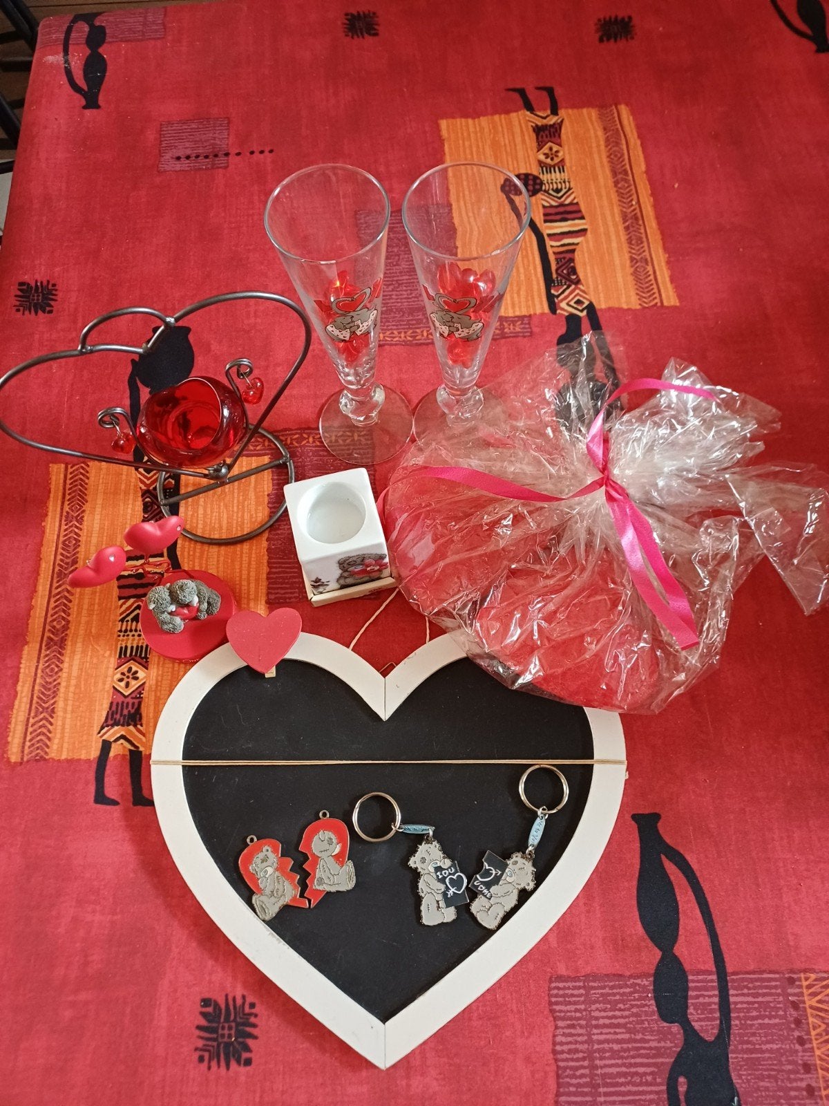 Liefde-, vriendschap- of Valentijnspakket, Ophalen of Verzenden, Zo goed als nieuw