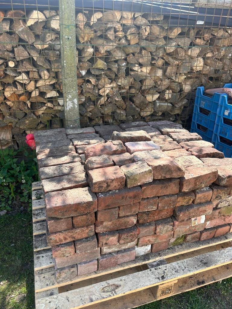 Gratis bakstenen, Doe-het-zelf en Bouw, Ophalen, Zo goed als nieuw, Bakstenen
