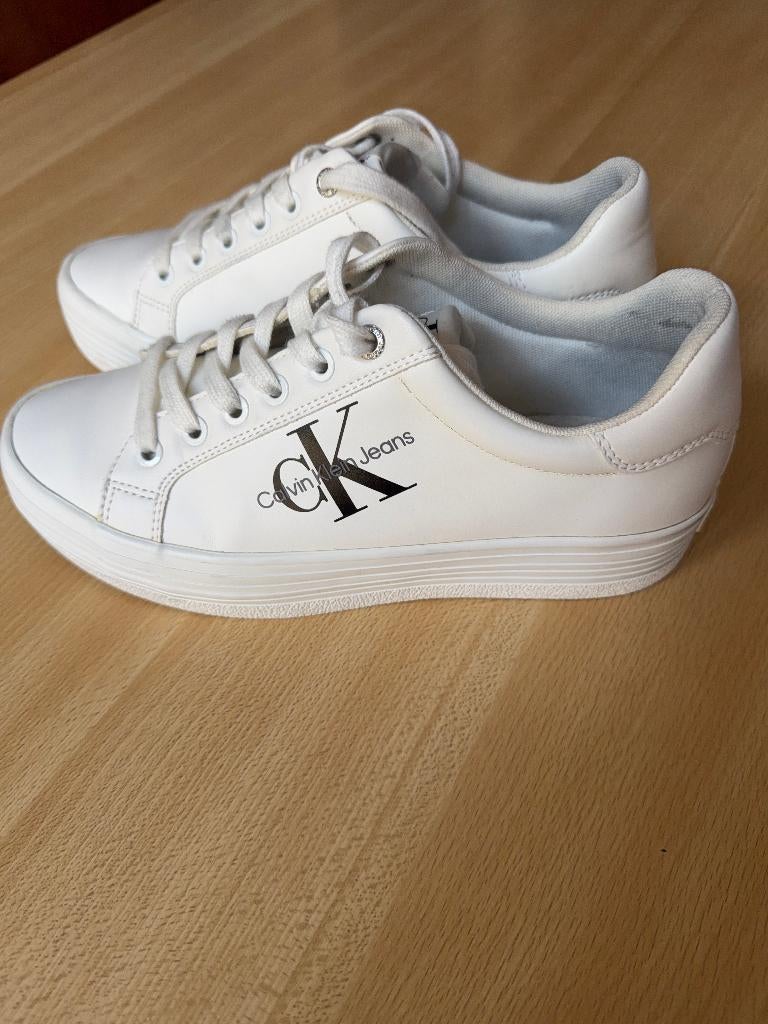 Baskets Calvin Klein dame, Kleding | Dames, Wit, Zo goed als nieuw, Sneakers, CALVIN  KLEIN