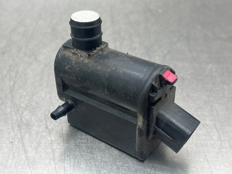 RUITENSPROEIERPOMP VOOR i30 Wagon (GDHF5) (|985101W000|), Gebruikt, Hyundai