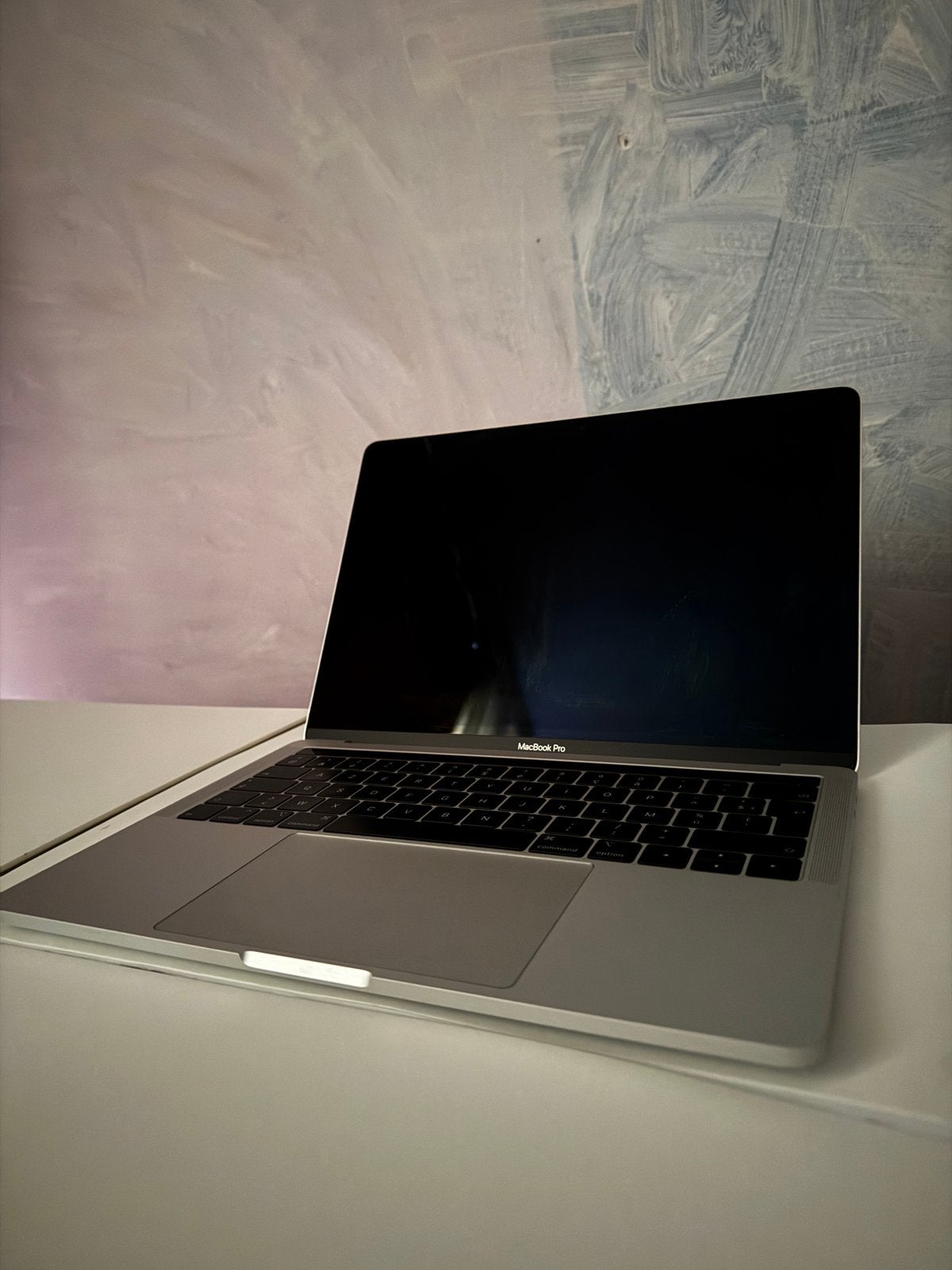 MacBook Pro 2019, Computers en Software, Ophalen, Zo goed als nieuw
