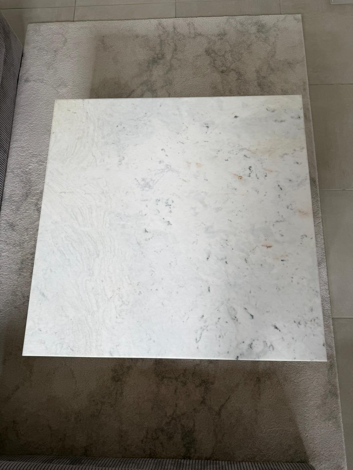 Table en marbre, Enlèvement, Comme neuf