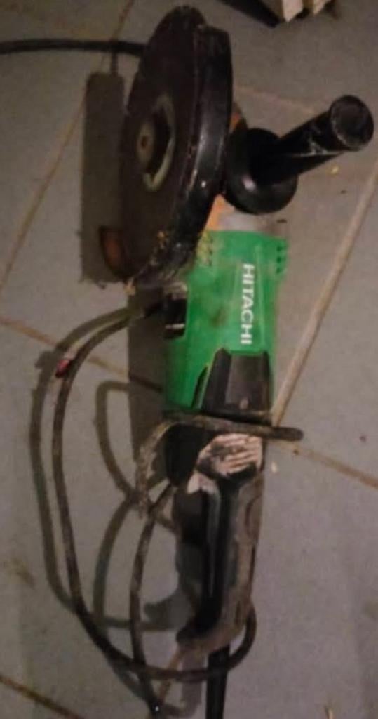 Slijptol, Ophalen