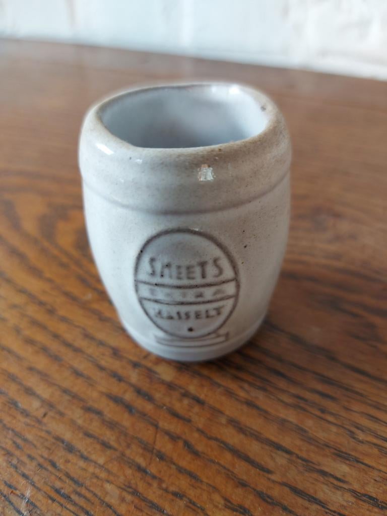 SMEETS EXTRA HASSELT borrelglaasje uit aardewerk, Verzamelen, Ophalen of Verzenden, Zo goed als nieuw, Gebruiksvoorwerp