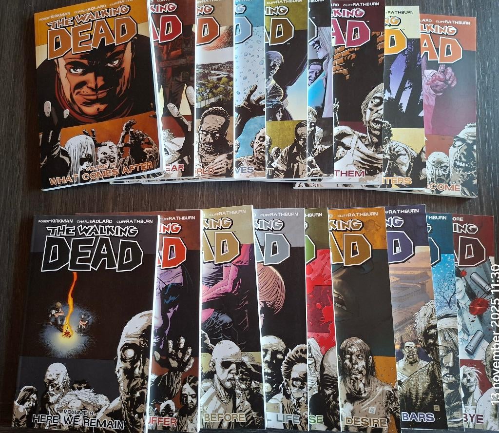 Bandes dessinées Comics The Walking Dead 1 -18, Plusieurs comics, Enlèvement ou Envoi, Comme neuf