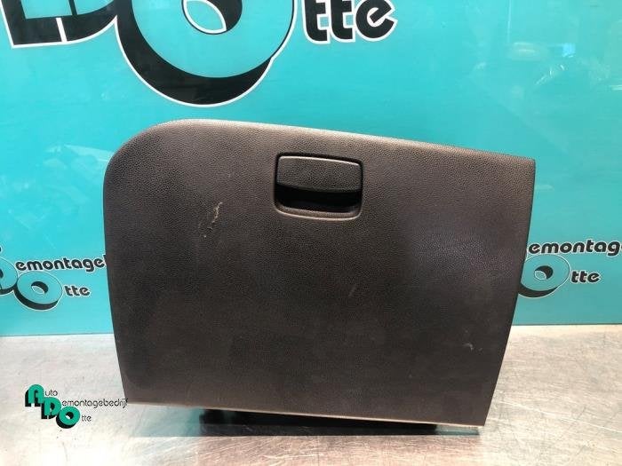 Boîte à gants d'un Kia Picanto (Picanto 11-), Kia, -, 3 mois de garantie, Utilisé