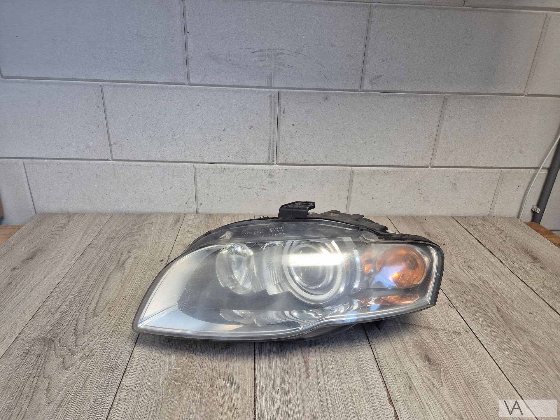 Koplamp XENON links voor Audi A4 2004 - 2008 schadevrij €100, Gebruikt, -, -, -