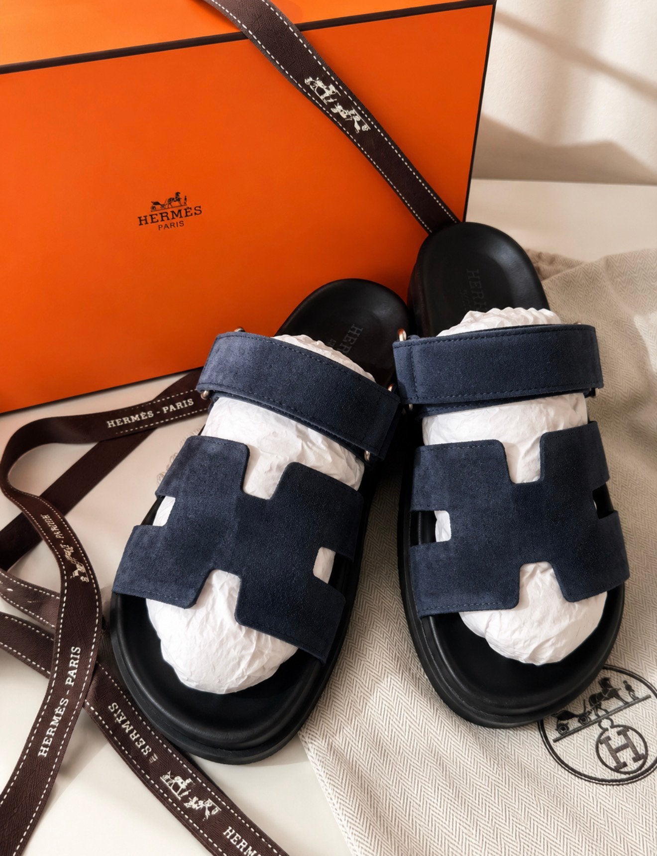 HERMÈS CHYPRE LIMITED EDITION SANDALS BLUE, (NEW €1.405,95), Vêtements | Hommes, Chaussures, Comme neuf, Sandales, Bleu, Envoi