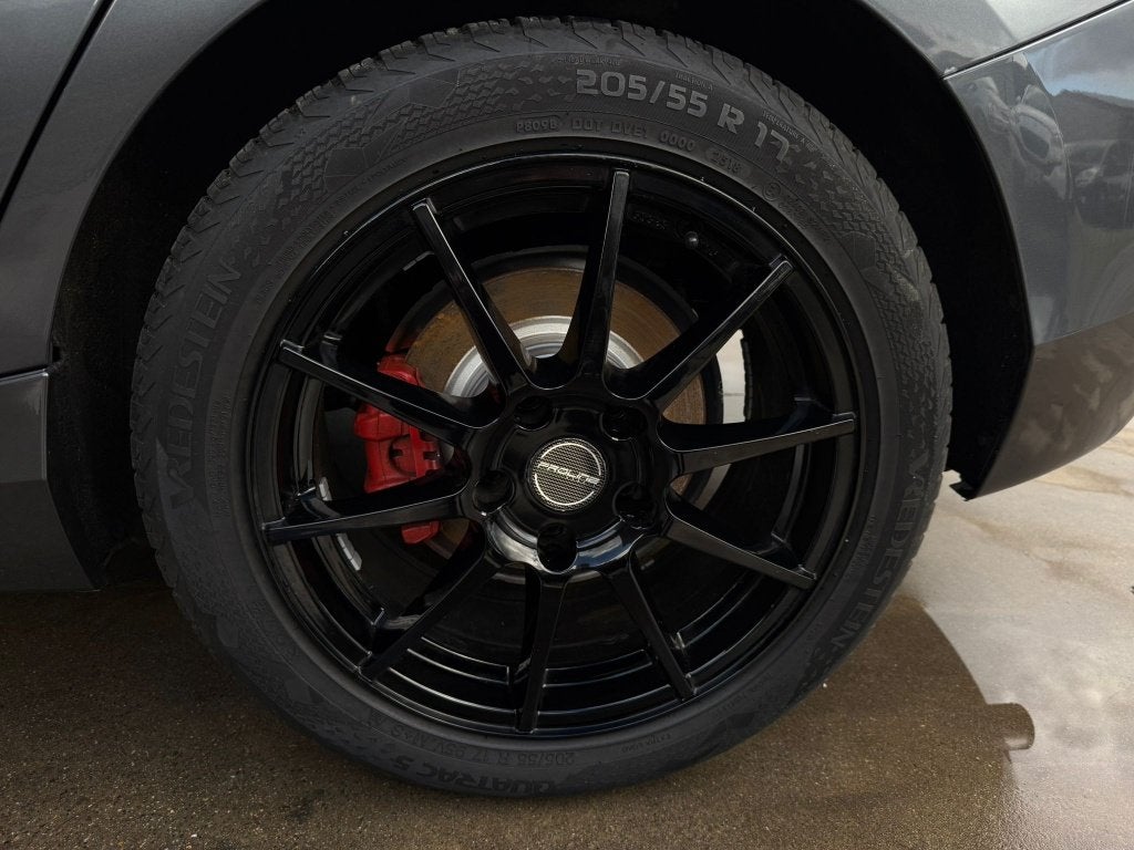 BMW 116i BENZINE M PAK /1.6 LITER, Auto's, Euro 5, 1 Reeks, https://public.car-pass.be/vhr/8eebbf7d-4764-4174-bb8e-90303f9fd5d3